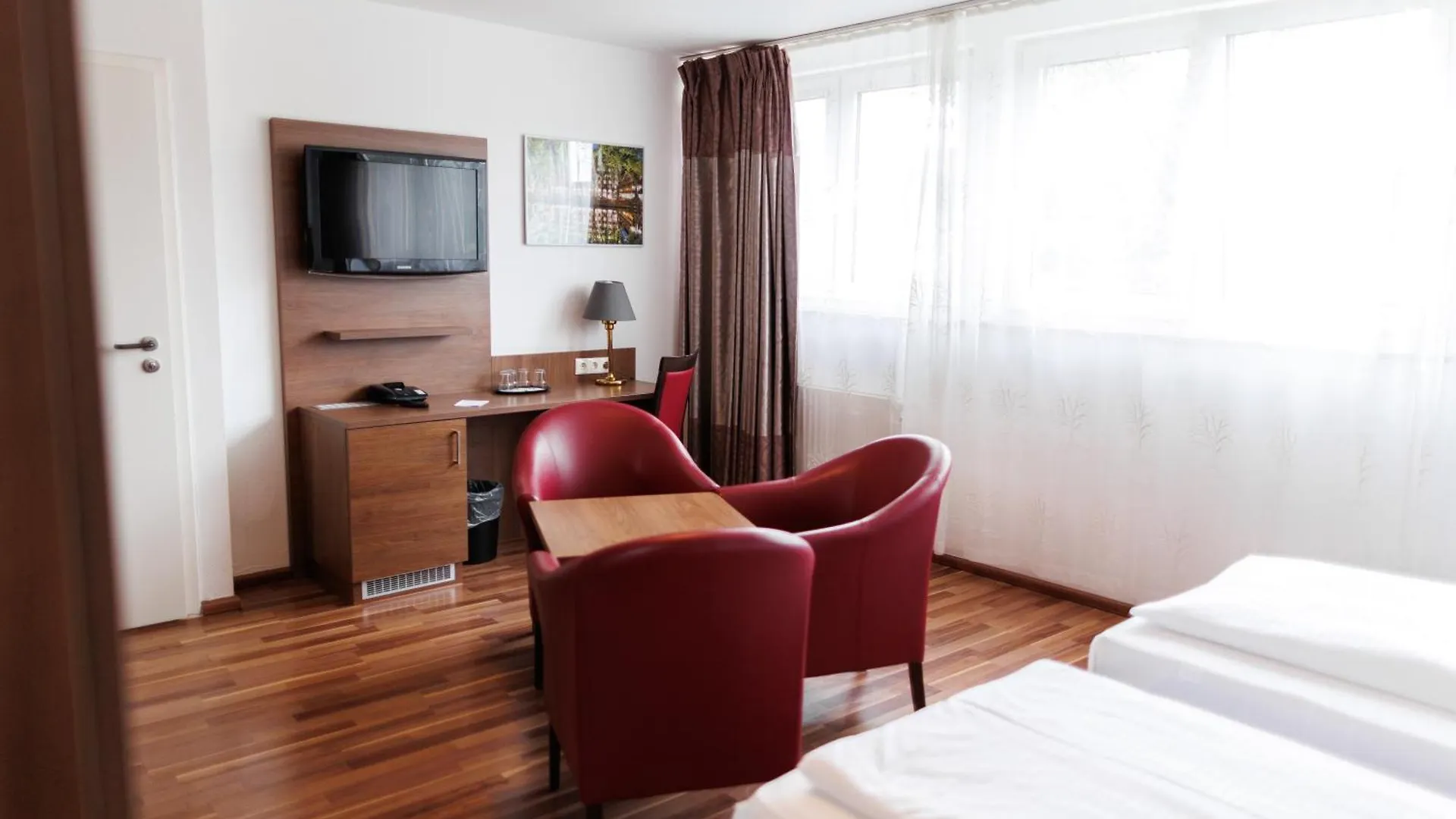 ***  Bellevue Hotel Dusseldorf Germany