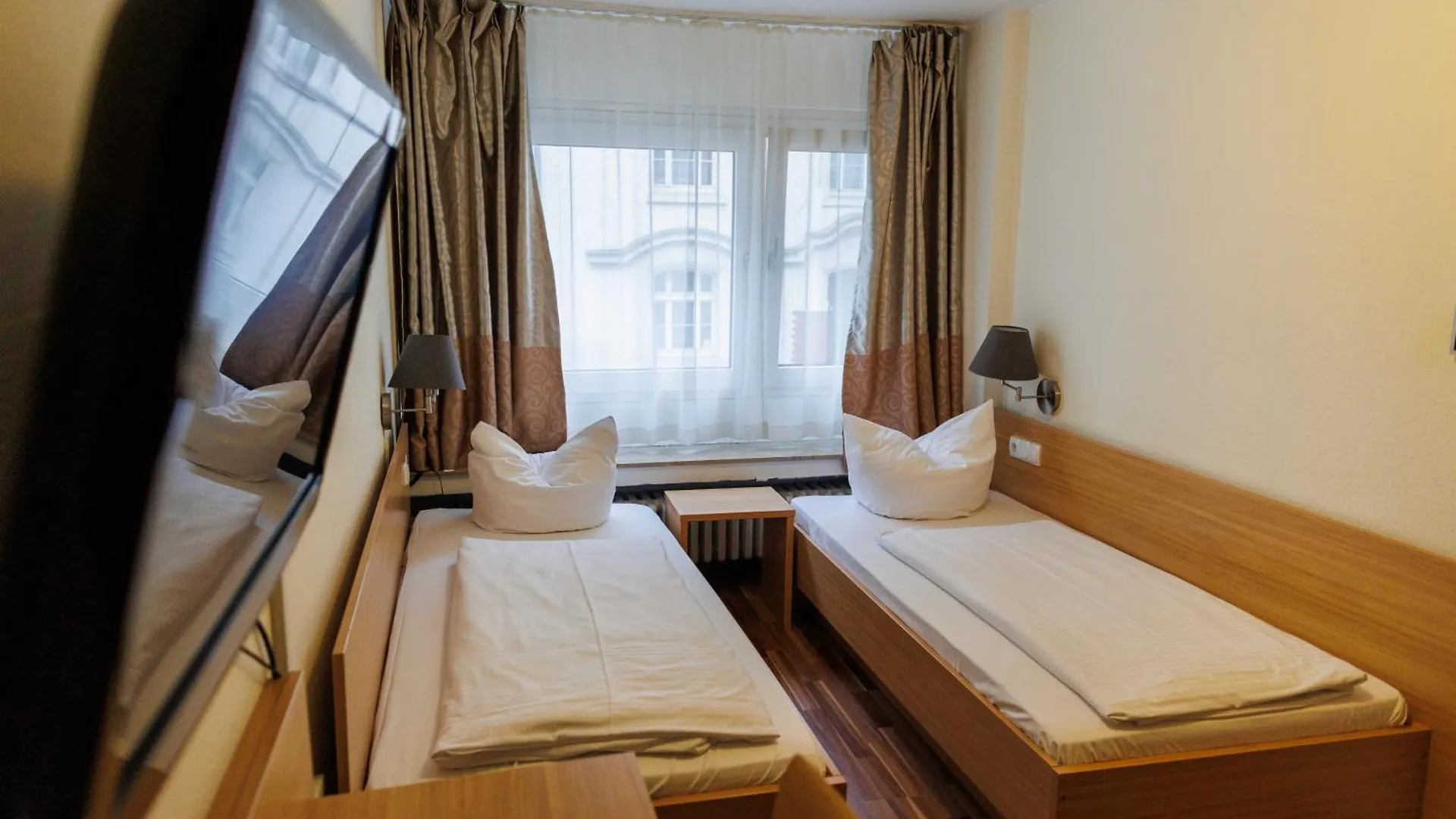 Bellevue Hotel Düsseldorf 3*,